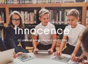 Janine is aan het interviewen