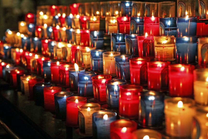 DE CULTUS VAN DE&nbsp;OVERHEID