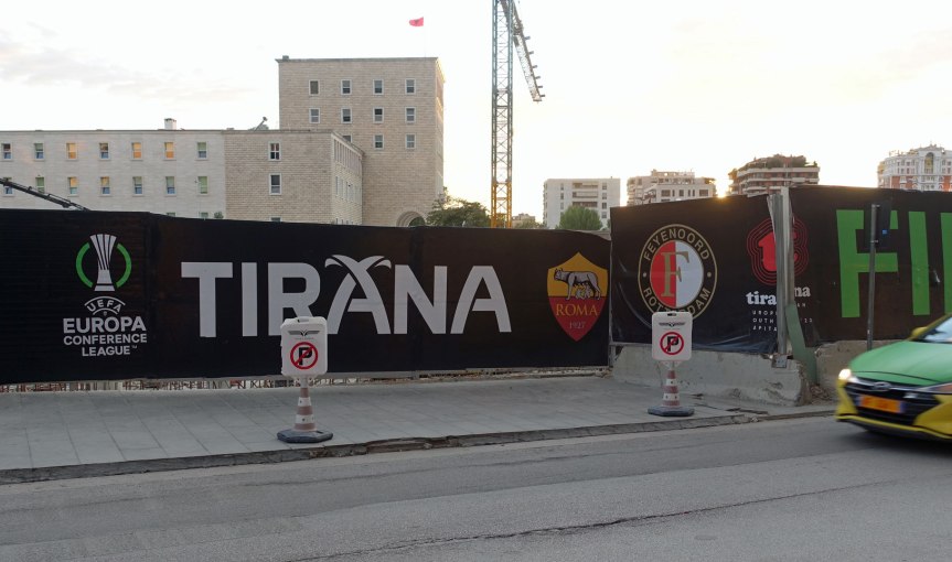 “VUILE KLOOTZAK!”