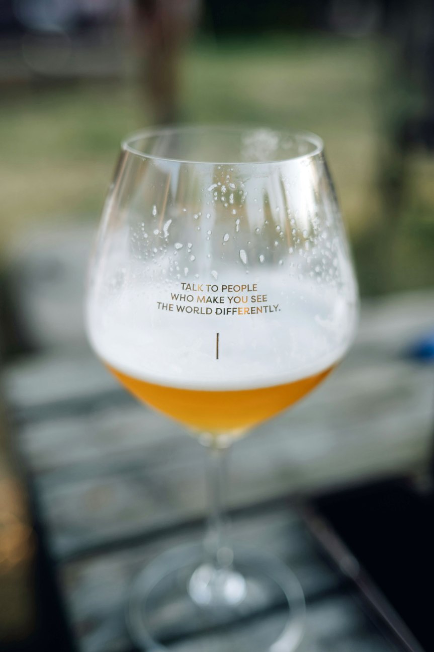 OVER OENEN, SUKKELS EN&nbsp;ONNOZELEN